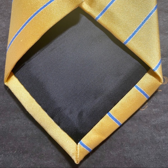 President Donald J Trump Signature Collection Tie - Picture 7 of 8